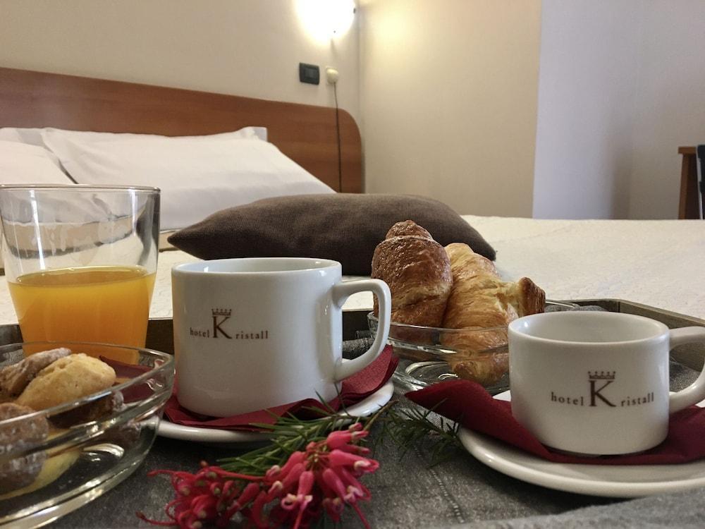 Hotel Kristall 오르비에토 외부 사진